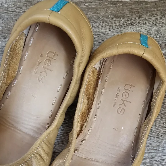 EUC TIEKS CAMEL LEATHER BALLET FLATS SIZE 7 - Picture 6 of 8